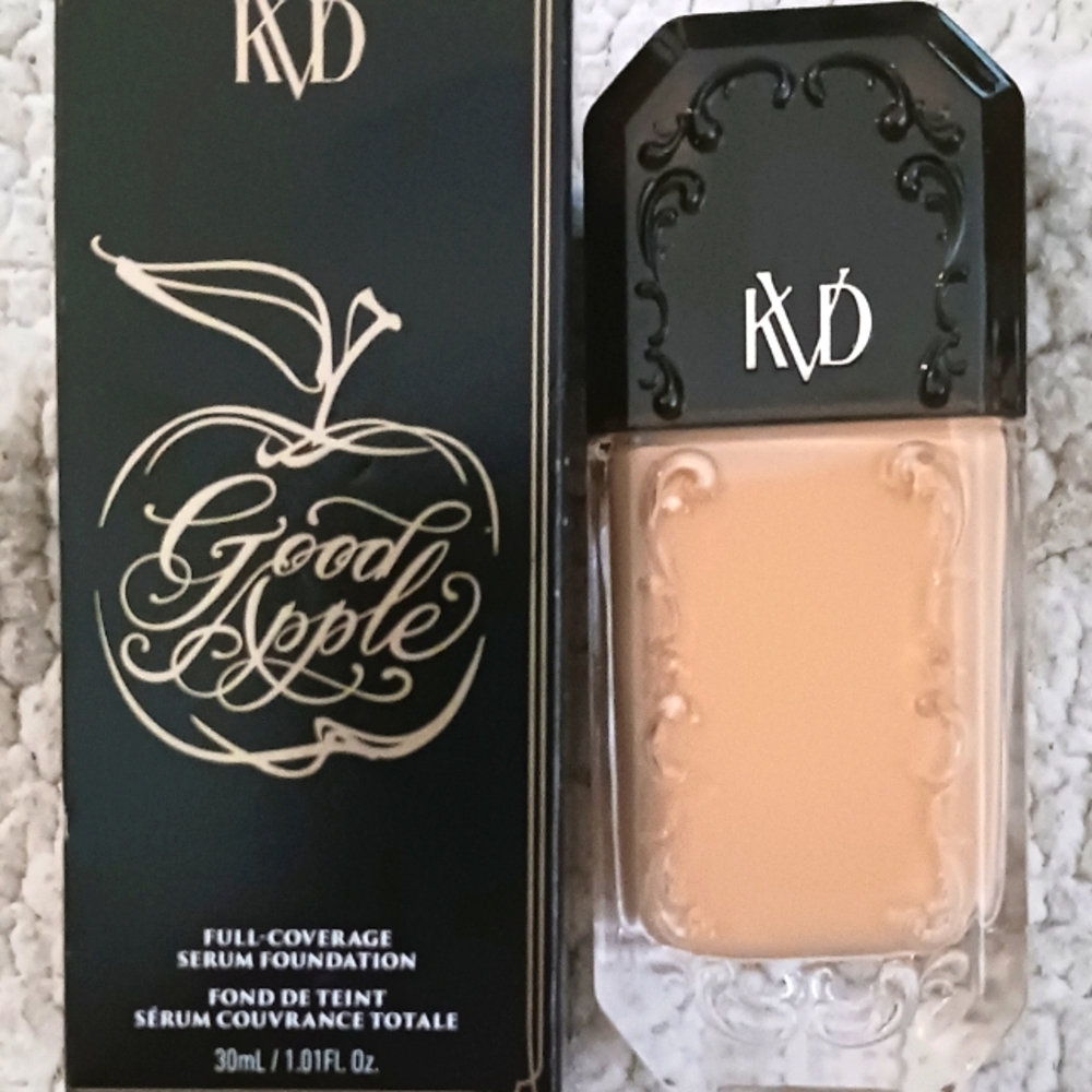Kvd good apple foundation